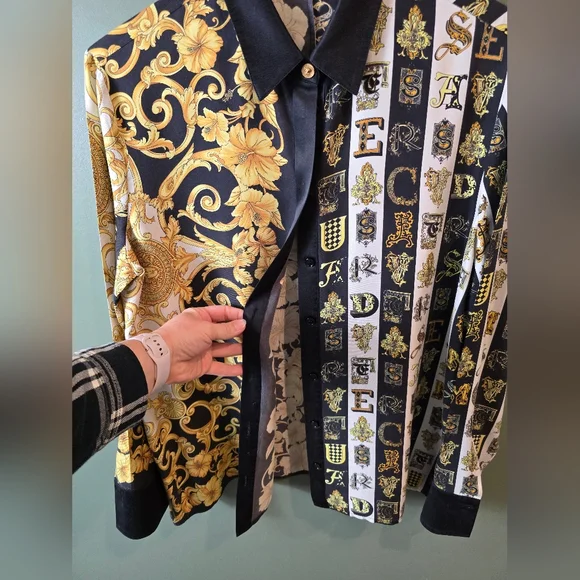 VERSACE 100% silk gold black Hibiscus Baroque Virtus Alphabet shirt S size mens - Picture 8 of 16